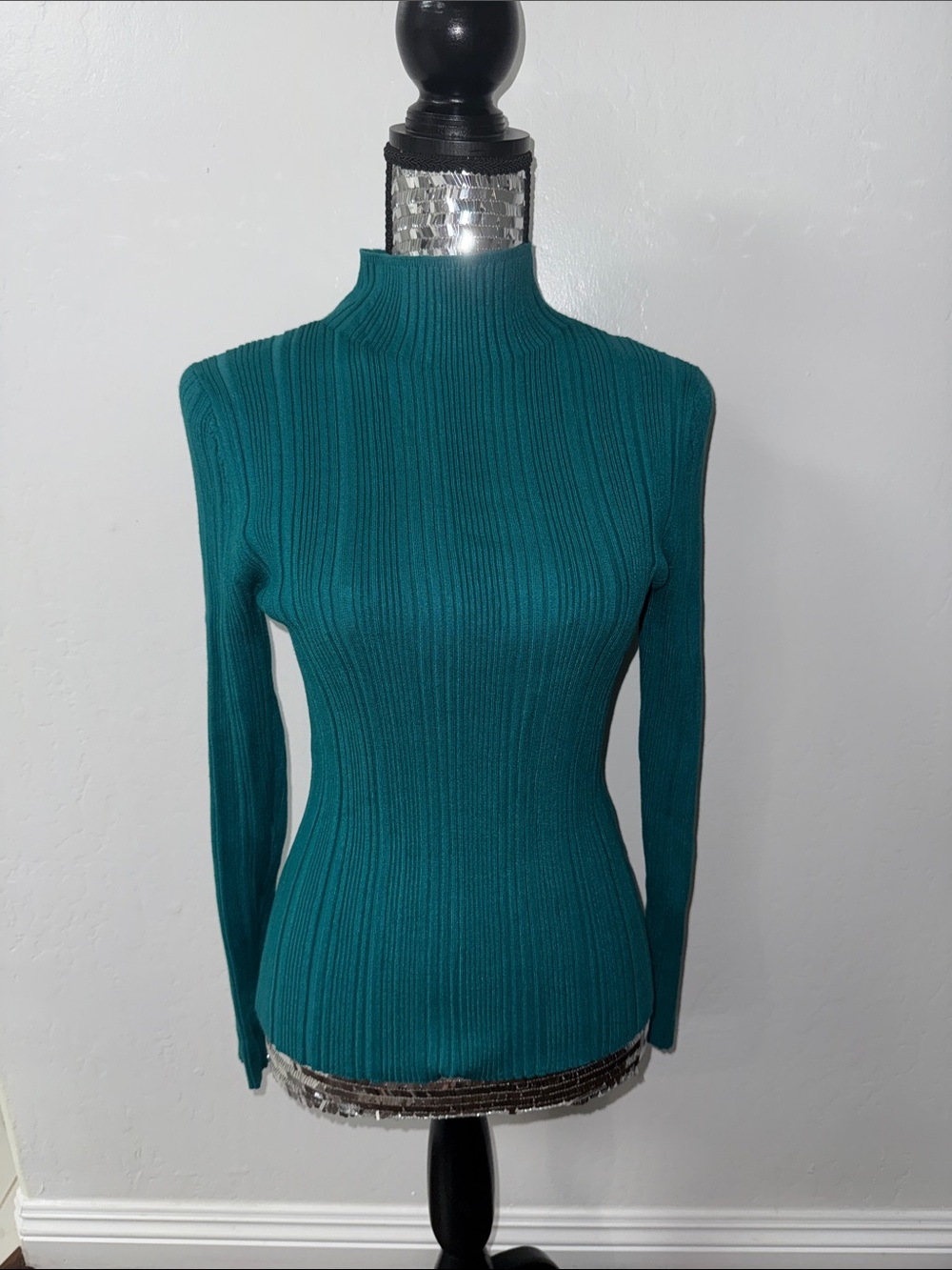 White House Black Market Teal Ribbed Mock Neck Long Sleeve Top